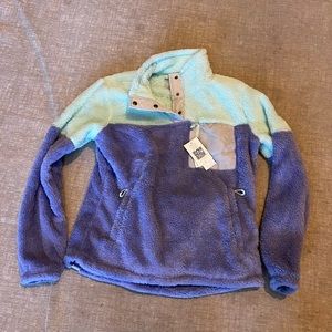 ROXY cozy sweater, size large new with tags